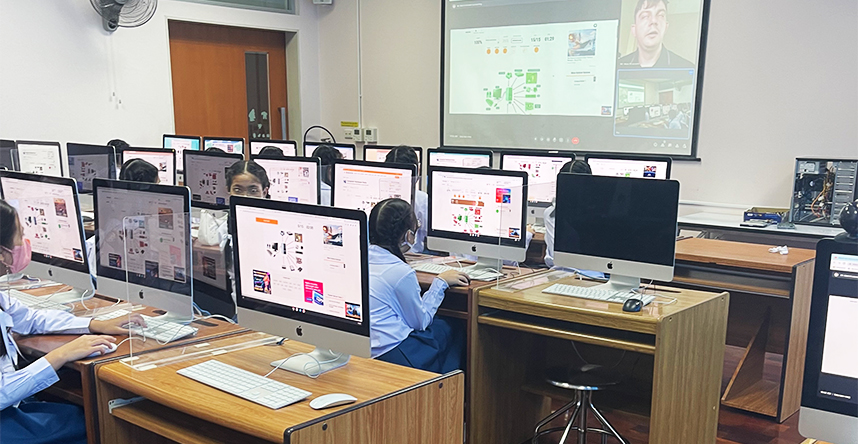 Thai students learning ICT and Computer Science on desktop computers